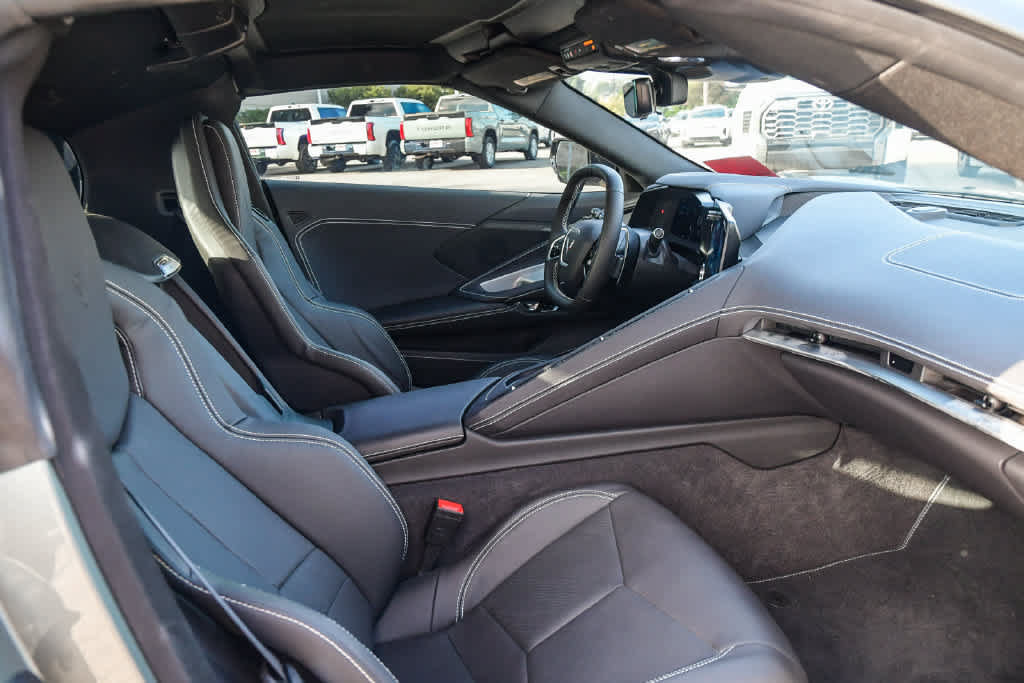 Used 2024 Chevrolet Corvette Stingray Coupe w/ 1LT RWD image 18