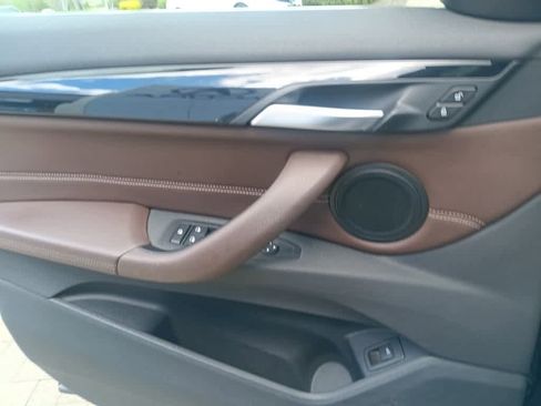 Used 2018 BMW X1 xDrive28i image 15