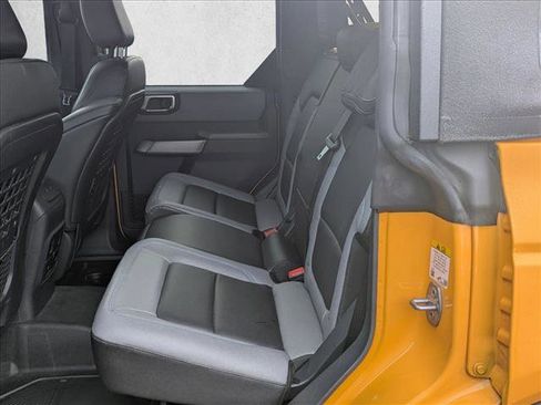 Used 2021 Ford Bronco Black Diamond image 18