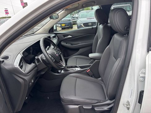 Used 2026 Buick Encore GX Preferred AWD/4WD image 21