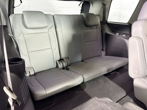 Used 2020 Chevrolet Tahoe LT w/ RST Edition RWD image 33