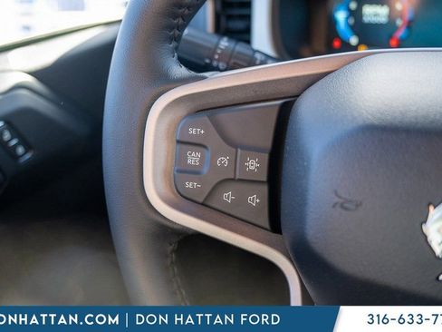 New 2025 Ford Bronco Outer Banks AWD/4WD image 15