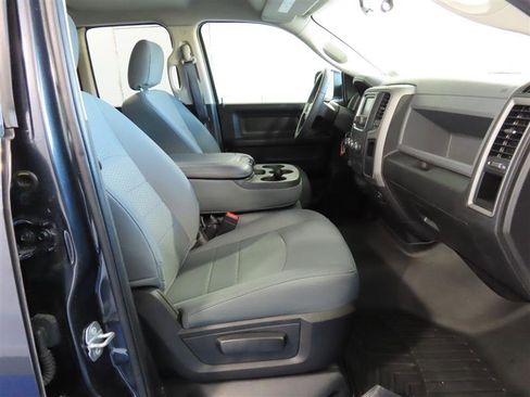 Used 2018 RAM 1500 Tradesman w/ Popular Equipment Group image 29