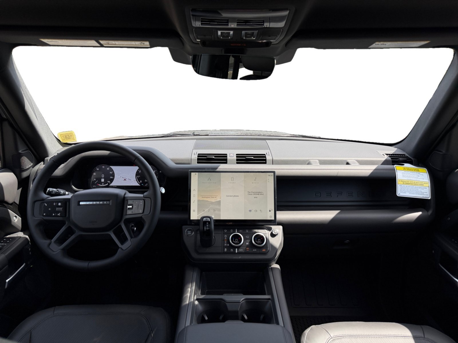 New 2026 Land Rover Defender 110 X-Dynamic SE AWD/4WD image 19
