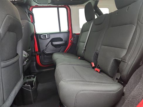 Used 2019 Jeep Wrangler Unlimited Sport S image 19