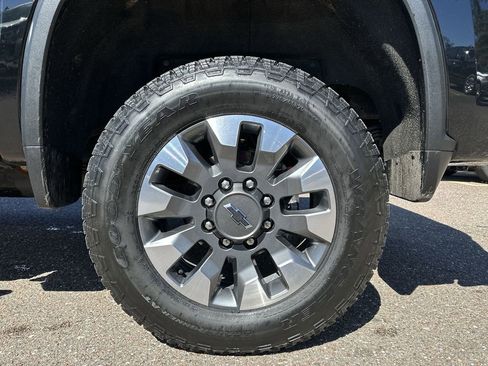 Used 2021 Chevrolet Silverado 2500 LTZ w/ Carhartt Edition image 34