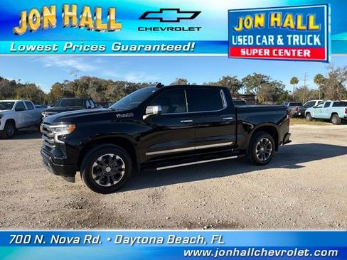 Used 2024 Chevrolet Silverado 1500 High Country w/ Technology Package image 3