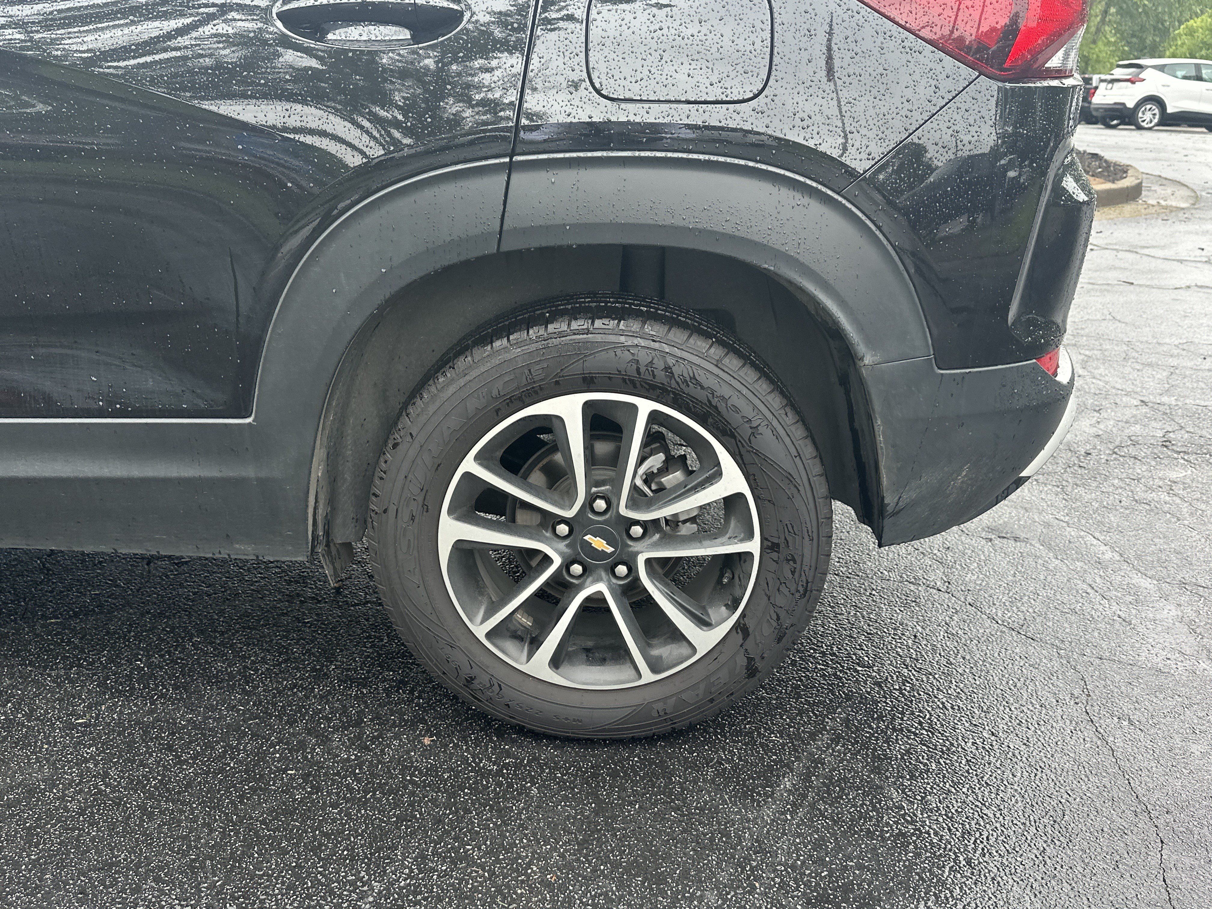 Used 2025 Chevrolet TrailBlazer LT FWD image 18