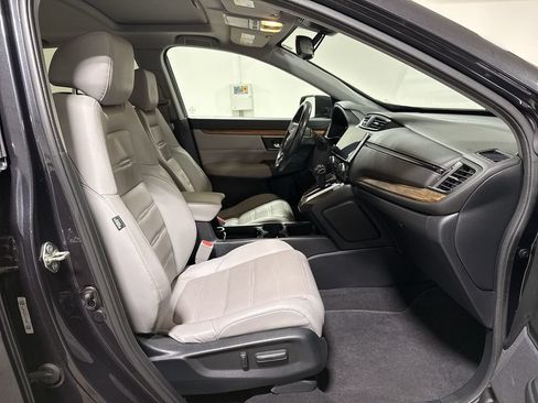 Used 2017 Honda CR-V Touring image 23