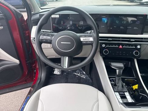 New 2026 Hyundai Tucson SEL Plus AWD/4WD image 16