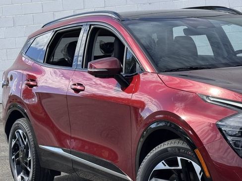 New 2025 Kia Sportage SX image 4