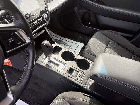 Used 2018 Subaru Outback 2.5i Premium AWD/4WD image 14