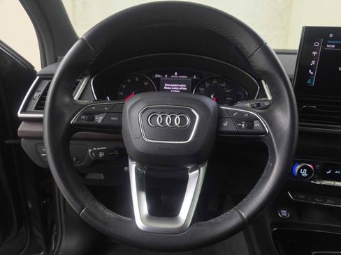Used 2023 Audi Q5 2.0T Premium w/ Convenience Package AWD/4WD image 10