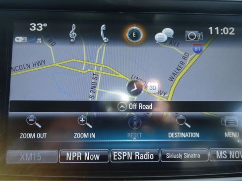 Used 2018 Buick Enclave Essence image 17