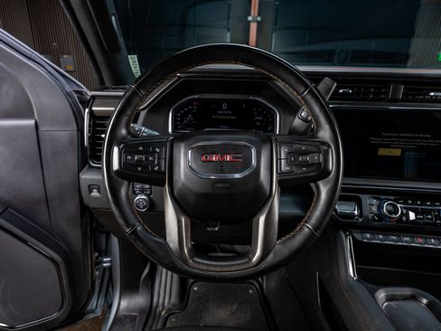 Used 2024 GMC Sierra 2500 AT4 w/ AT4 Premium Plus Package AWD/4WD image 16