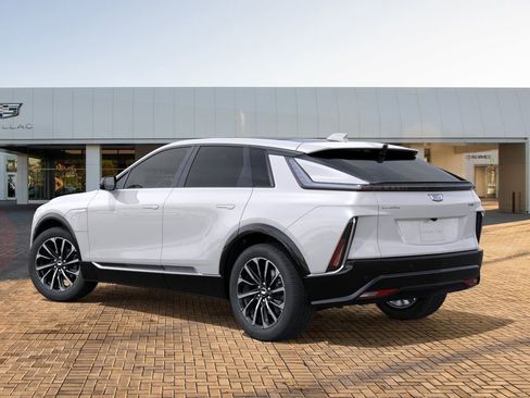 New 2024 Cadillac Lyriq Sport image 3