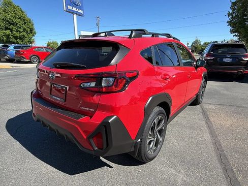 Used 2024 Subaru Crosstrek 2.0i Premium AWD/4WD image 4
