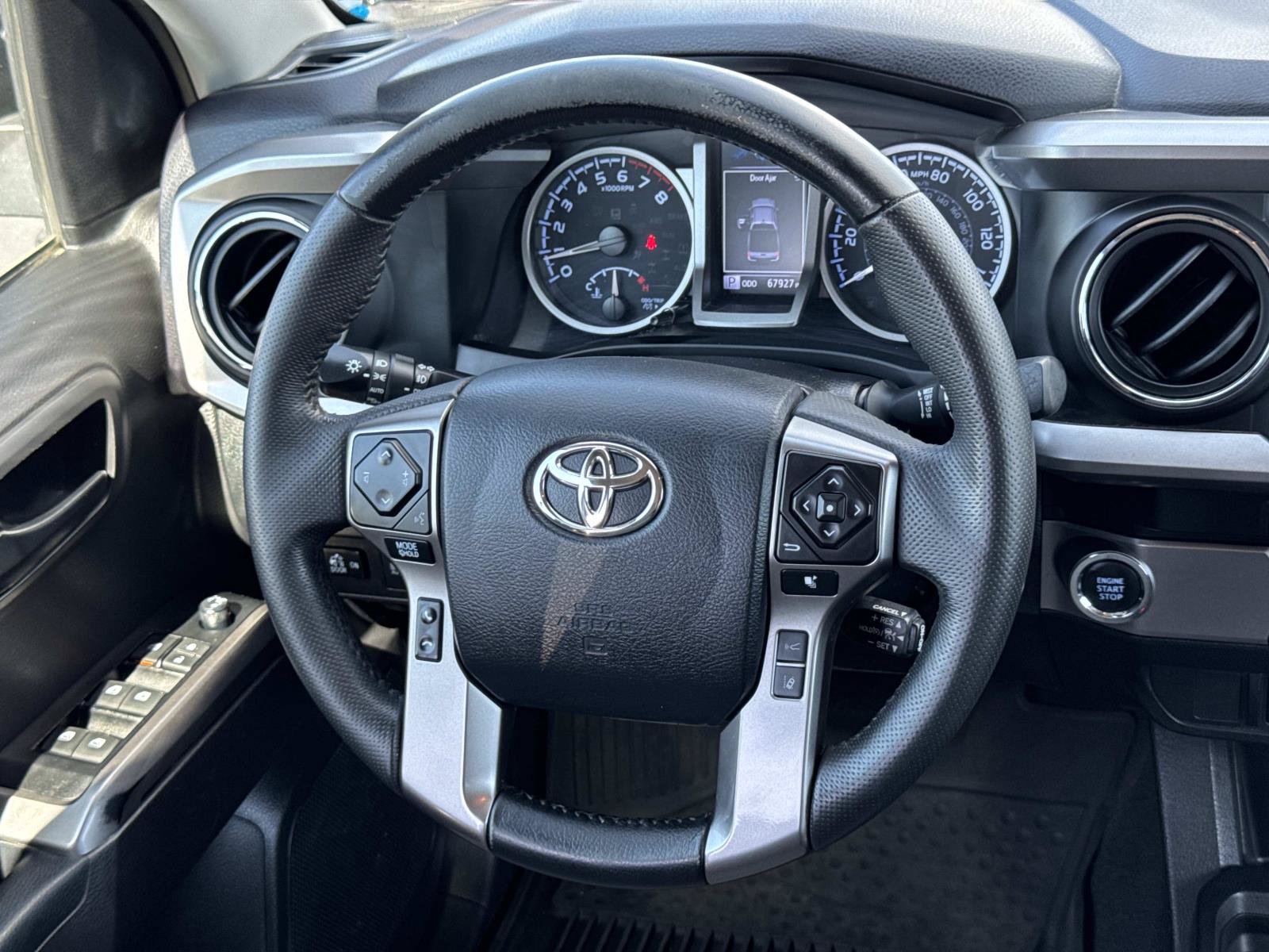 Used 2023 Toyota Tacoma SR5 RWD image 9