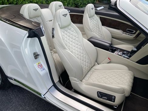 Used 2017 Bentley Continental GT AWD/4WD image 17