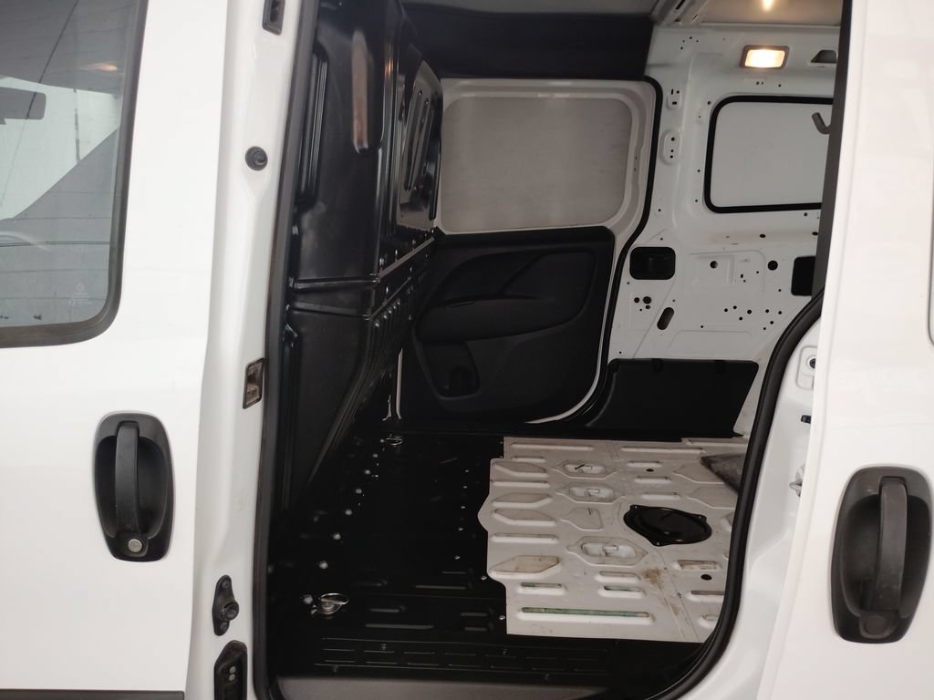 Used 2022 RAM ProMaster City Tradesman FWD image 19
