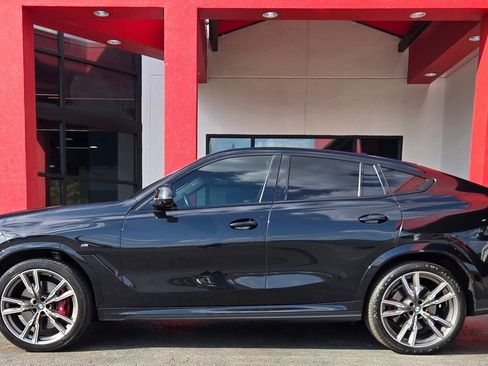 Used 2021 BMW X6 M50i w/ Executive Package image 5