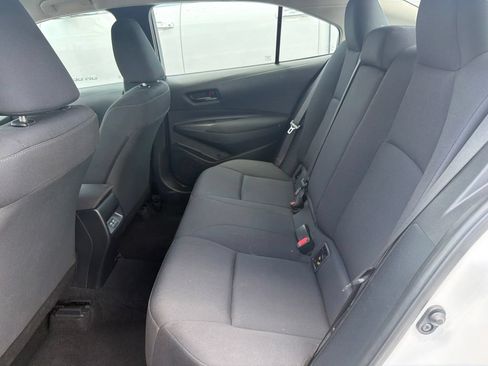 Used 2024 Toyota Corolla LE FWD image 3