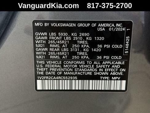 Used 2024 Volkswagen Atlas SEL Premium R-Line AWD/4WD image 39