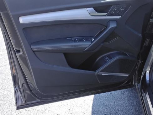 Certified 2023 Audi Q5 e Premium Plus w/ Premium Plus Package image 12