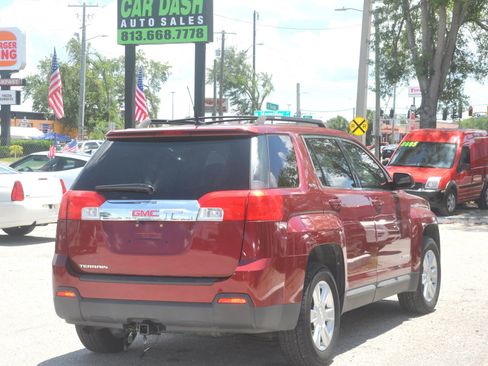 Used 2011 GMC Terrain SLE FWD image 17