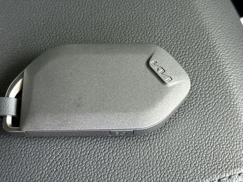 Used 2026 Kia Sportage SX FWD image 28