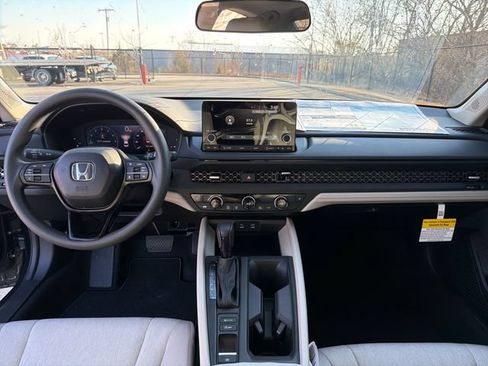New 2025 Honda Accord SE image 12