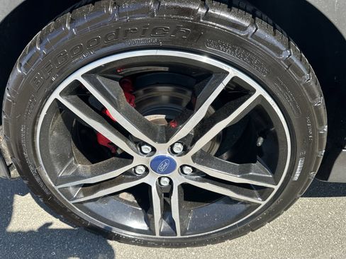 Used 2018 Ford Focus ST FWD image 28