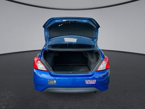 Used 2016 Nissan Versa SV FWD image 25