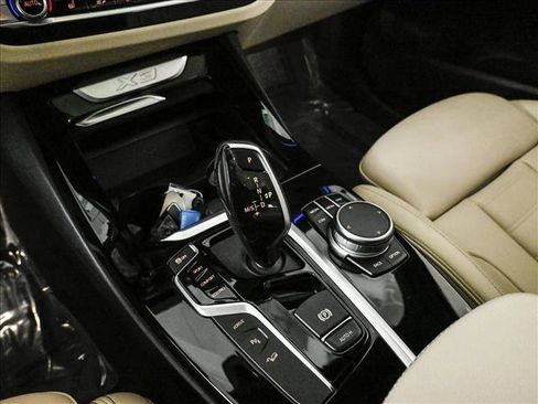 Used 2021 BMW X3 xDrive30e w/ Premium Package image 12