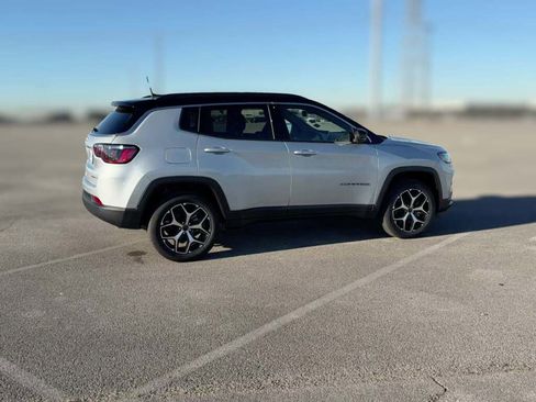 New 2026 Jeep Compass Limited image 13