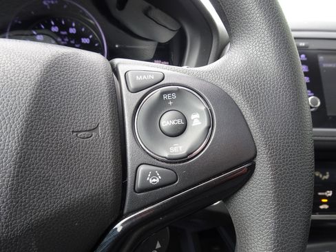 Used 2021 Honda HR-V EX image 25