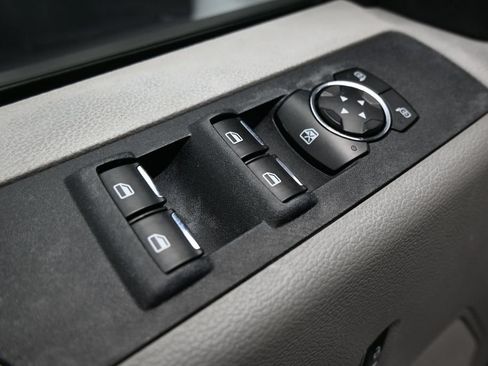 Used 2017 Ford F350 XL w/ Power Equipment Group AWD/4WD image 11