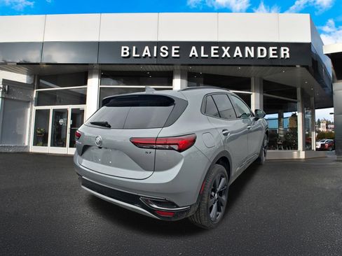 Used 2023 Buick Envision Essence w/ Sport Touring Package AWD/4WD image 3