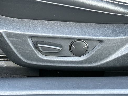 Used 2024 Ford Mustang Premium image 29