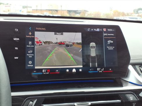 Used 2025 BMW X1 xDrive28i image 9