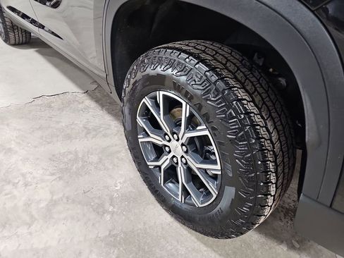 Used 2024 GMC Acadia AT4 w/ LPO, Floor Liner Package image 28