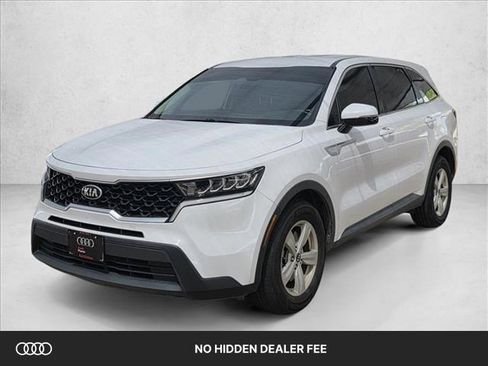 Used 2021 Kia Sorento LX FWD image 1