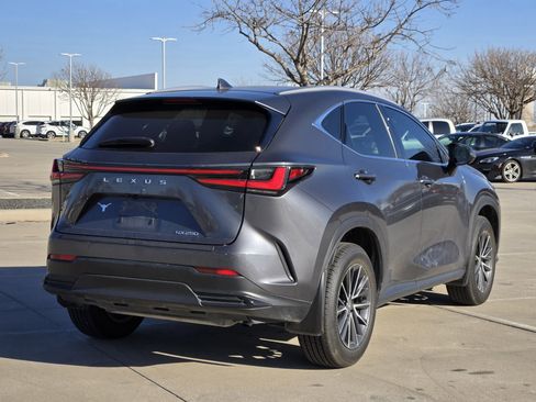 Used 2024 Lexus NX 250 FWD w/ Towing Package (2000 Lbs) image 3
