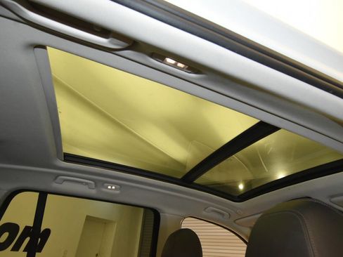 Used 2019 BMW X7 xDrive40i w/ Parking Assistance Package image 18