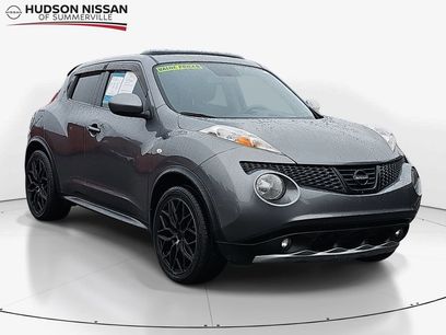 Used 2013 Nissan Juke SL w/ Interior Illumination Pkg