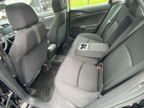 Used 2018 Honda Civic EX image 19