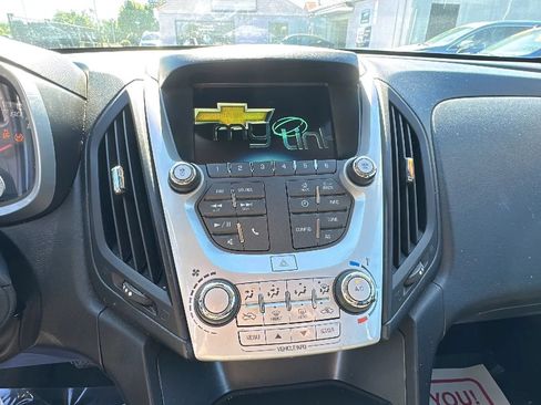 Used 2016 Chevrolet Equinox LT FWD image 11