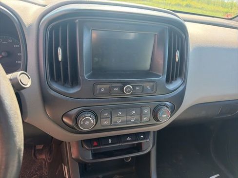 Used 2016 Chevrolet Colorado LT RWD image 6