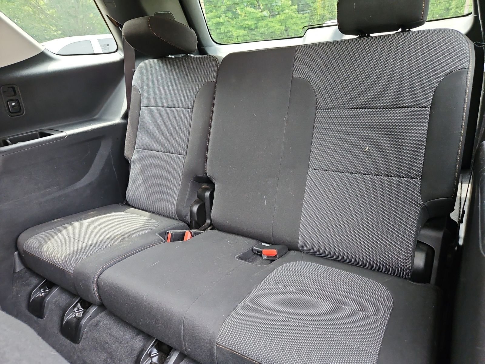 Used 2020 Chevrolet Traverse LS FWD image 17