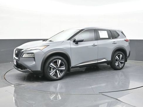 Used 2023 Nissan Rogue SL FWD image 7